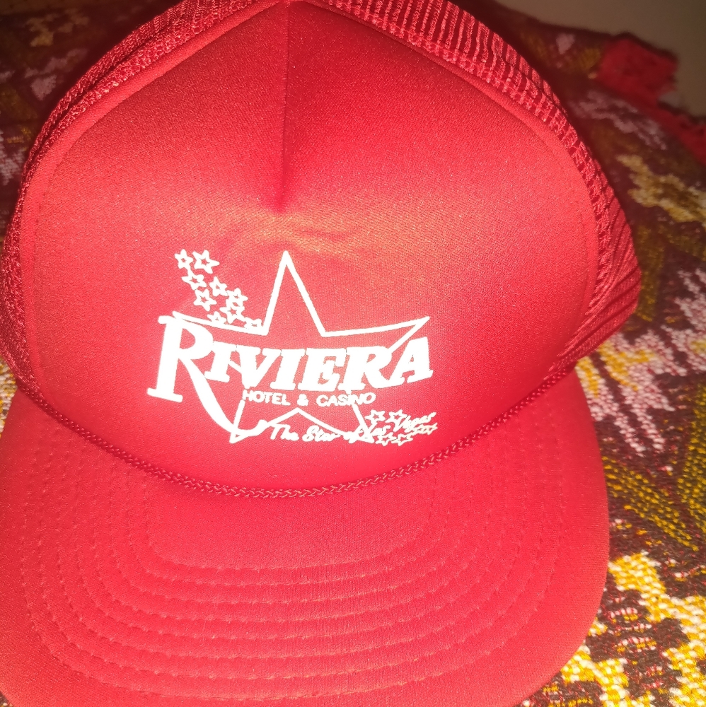 Vintage casino trucker hat